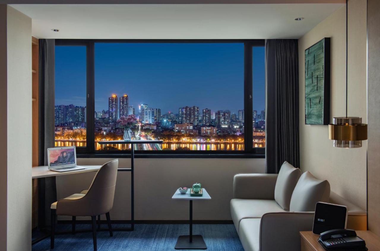 Guangzhou Hotel - Free Shuttle Bus To Exhibition Center During Canton Fair Period Екстериор снимка