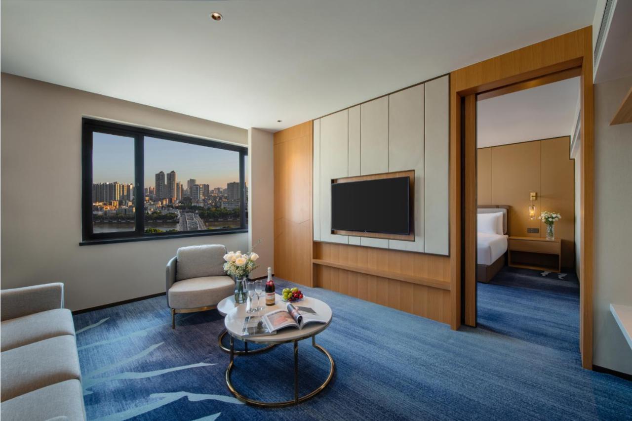 Guangzhou Hotel - Free Shuttle Bus To Exhibition Center During Canton Fair Period Екстериор снимка